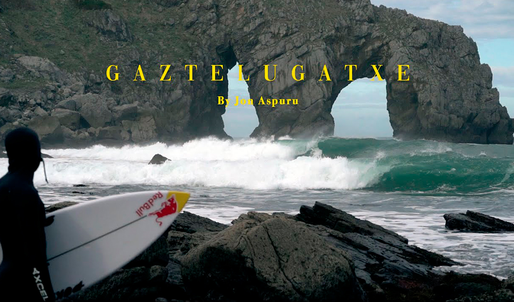 Surfing Gaztelugatxe