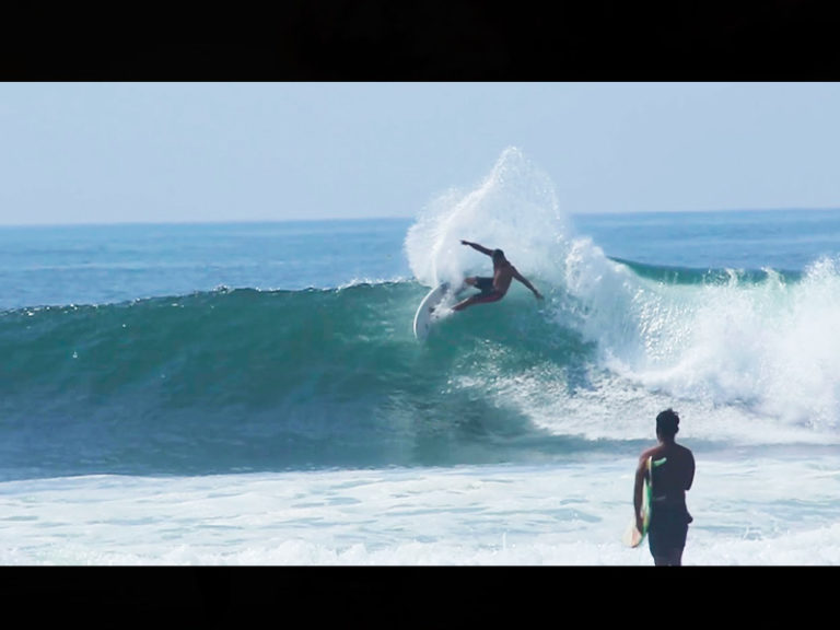 Bryan-Perez-en-Punta-Roca