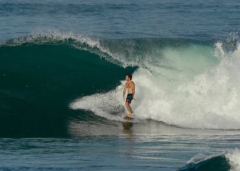 SURFING INDONESIA | MASON HO AT PERISCOPES