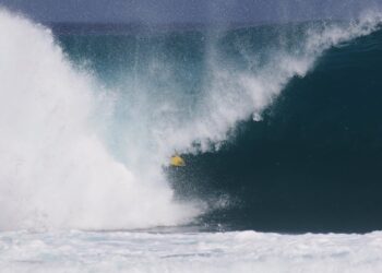 DESERT POINT OMEN | JONATHAN GUBBINS