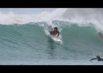 SURFING SRI LANKA PERFECT OFFSHORE MORNING