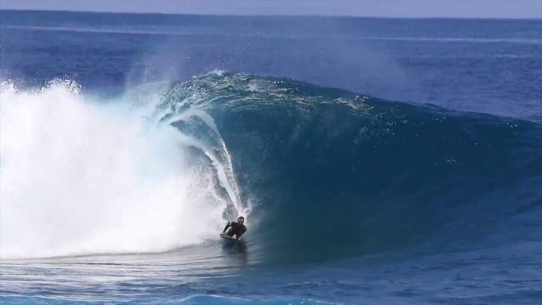 El francés Jeremy Arnoux paso un mes en Indonesia con dos misiones, visitar la fábrica de Morey Boogie en Java y testear un nuevo modelo, y parece que los segundo fue del todo bien