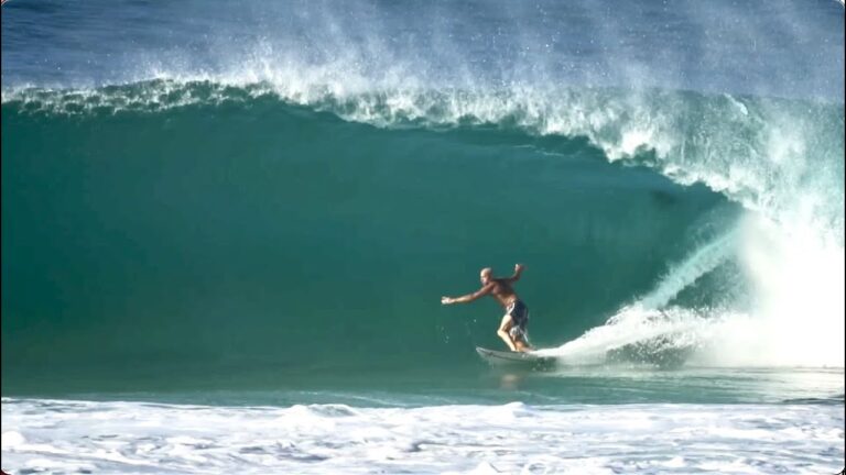 Kelly Slater anuncia su posible retirada tras los Juegos Olímpicos de Paris 2024 donde la sede del surf será Teahupo en Tahítí, aunque ahora toca la difícil misión de clasificarse.