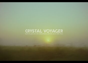 Crystal Voyager es el último trabajo del realizador Dan Scott siguiendo los pasos del surfista australiano Asher Pacey, y su profunda conexión con las tablas y formas de estilo retro.