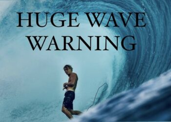 El Tahitiano Eimeo Czermak es una de las grandes promesas del surf polinesio, y por su puesto una de sus olas preferidas es Teahupoo que cuando se pone grande, no falta a la cita.