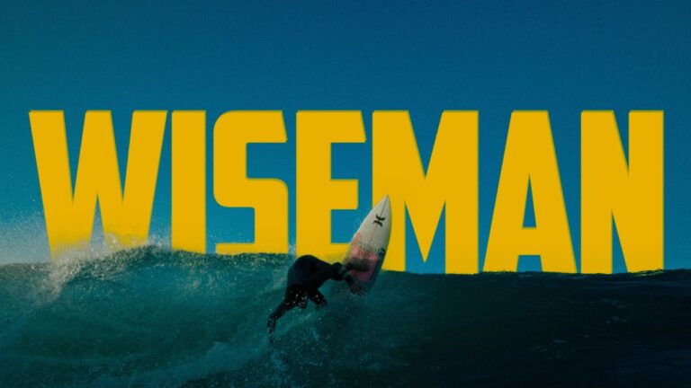 Dirigida por Igor Bellido, Wiseman, relata el accidente de moto en época de pandemia del sufista vasco Iker Trigueros que le apartó del surf pero que a pesar del pronóstico y el momento, lo superó.