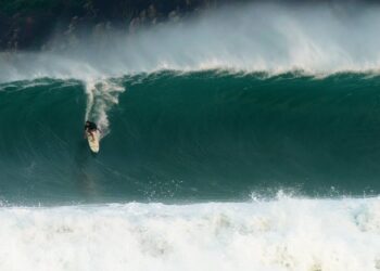 EPIC 20-30 FEET XL SURF PUERTO ESCONDIDO