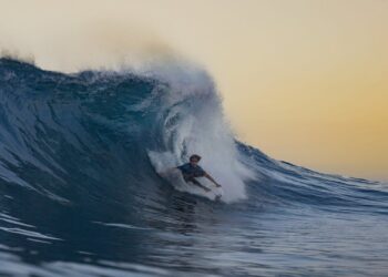 XAVI LUCENA | EL ARCHIPIÉLAGO DE LOS TUBOS