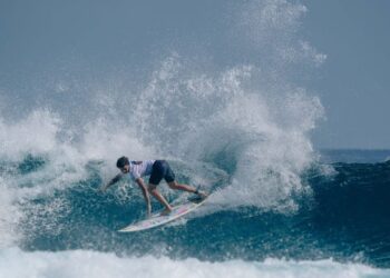 THE MALDIVES EXPERIENCE