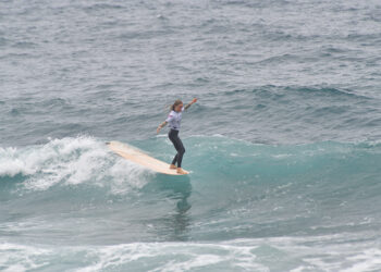 Ginger Caimi y Jon Garmendia nuevos campeones de España de longboard durante el Festival de Longboard Oleaje