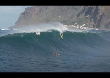 SURFING MADEIRA | VON FROTH
