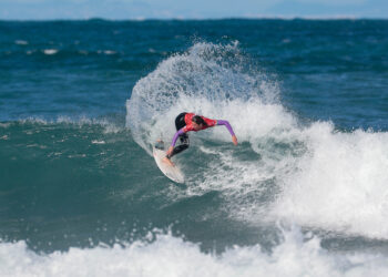 Melania Suárez y Luis Díaz, campeones del Open LPA Surf City 2025