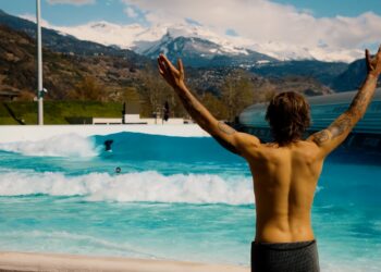 Sean Gunning × Deflow | Alaia Bay Surf Trip